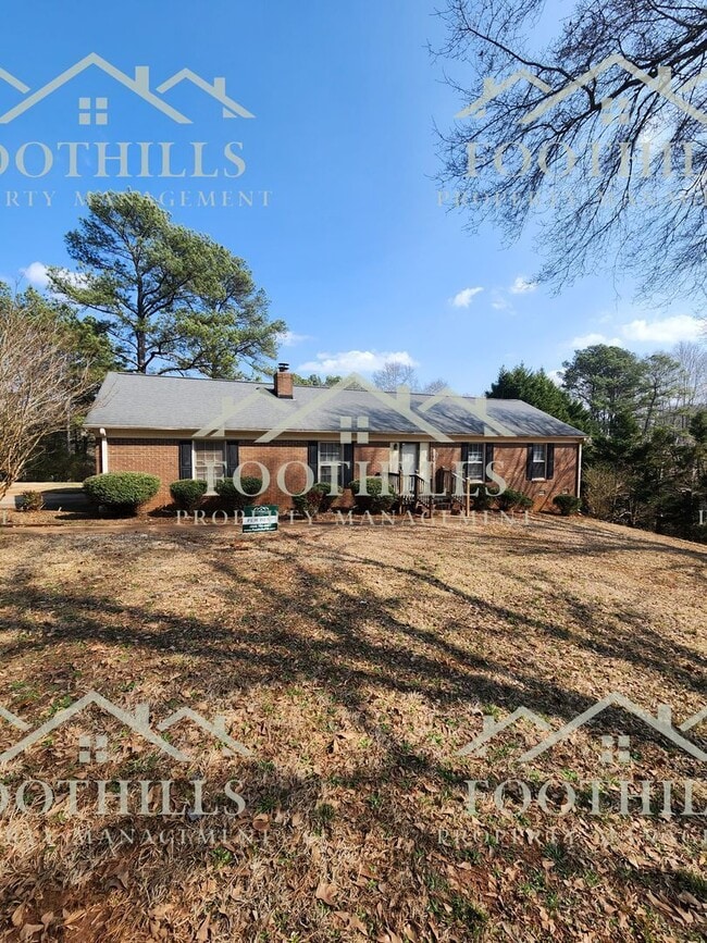 property at 702 Beagle Run