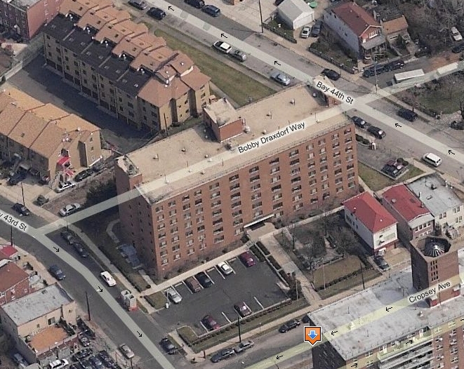 Sons Of Italy Senior Citizens Housing in Brooklyn, NY - Foto de edificio