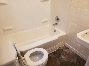 230 N Shippen St in Lancaster, PA - Building Photo - Building Photo