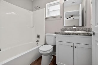 7000 Smith St in Bay St. Louis, MS - Building Photo - Building Photo