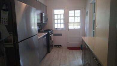 26 Murdock Rd in Baltimore, MD - Foto de edificio - Building Photo