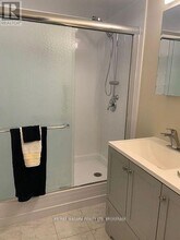 365 Geneva St in St Catharines, ON - Building Photo - Building Photo