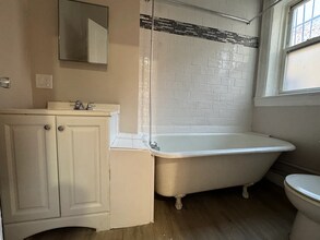 576 S 11th St in Newark, NJ - Building Photo - Building Photo