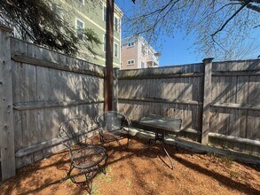 516R Somerville Ave, Unit R in Somerville, MA - Building Photo - Building Photo