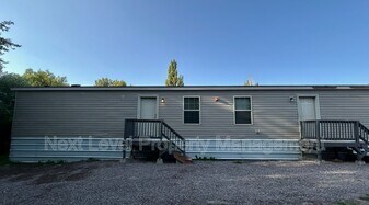 2115 2nd Ave E in Kalispell, MT - Building Photo