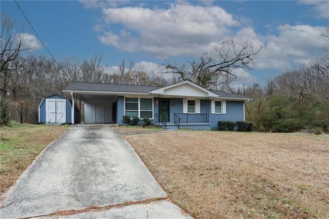 667 Tara Cir SE in Atlanta, GA - Building Photo - Building Photo