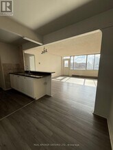 1011 Dufferin St in Toronto, ON - Building Photo - Building Photo