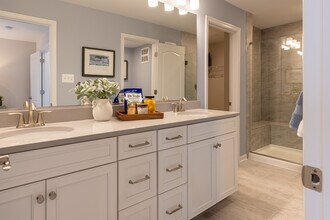 Paddock Pointe in Laurel, MD - Building Photo - Interior Photo
