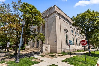1453 Maple Ave in Evanston, IL - Building Photo - Building Photo