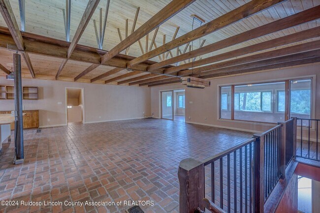 109 Snowcap Dr in Ruidoso, NM - Building Photo - Building Photo