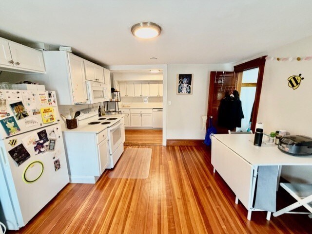 48 Powder House Blvd in Somerville, MA - Building Photo - Building Photo