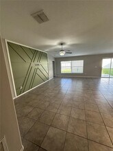 903 Zone Tailed Hawk Pl in Ruskin, FL - Building Photo - Building Photo