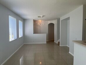 3231 Laurel Ridge Cir in Riviera Beach, FL - Building Photo - Building Photo