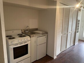 1503 Delta St in Klamath Falls, OR - Building Photo - Building Photo