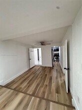 1613 NW 45th St in Miami, FL - Building Photo - Building Photo