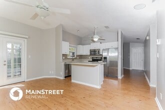 6846 SE Raintree Ave in Stuart, FL - Building Photo - Building Photo