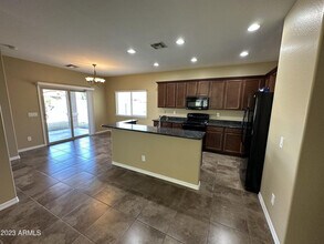 946 Basswood Ave in San Tan Valley, AZ - Building Photo - Building Photo