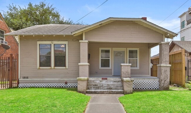 property at 1315 Peden St