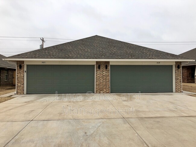 property at 1421 MacAlpine St