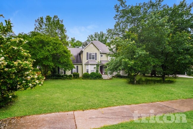 property at 464 Walnut Creek Dr