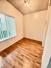 6511 Apartments in Seattle, WA - Building Photo - Interior Photo