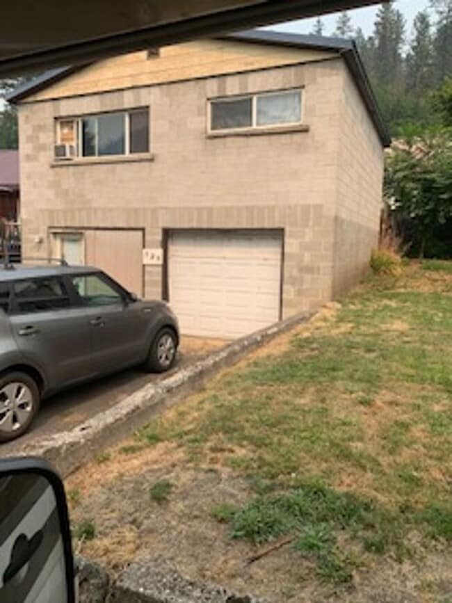 property at 210 Tamarac St