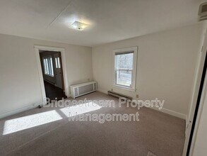 7155 Meeker Rd in Dayton, OH - Building Photo - Building Photo