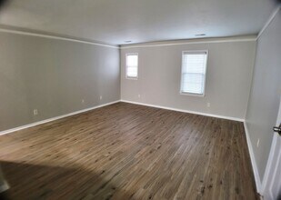 1504 Mary Frances Pl in Raleigh, NC - Building Photo - Building Photo