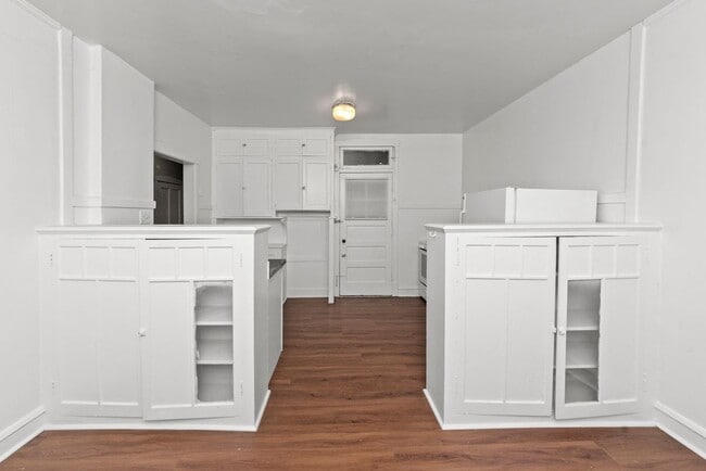 5614 N Kimball Ave in Chicago, IL - Building Photo - Building Photo