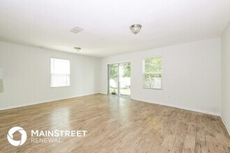 548 Eiseman Wy in Jacksonville, FL - Building Photo - Building Photo