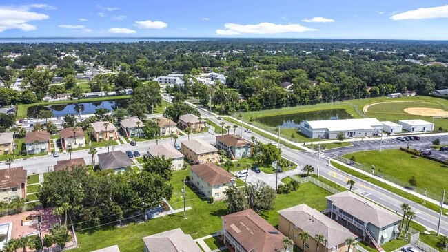 694 Michigan Ct in St. Cloud, FL - Building Photo - Building Photo