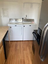 1415 Ash St in Fairbanks, AK - Building Photo - Building Photo