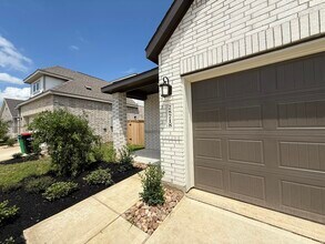 28718 Grand Mesquite Ln in Hockley, TX - Building Photo - Building Photo