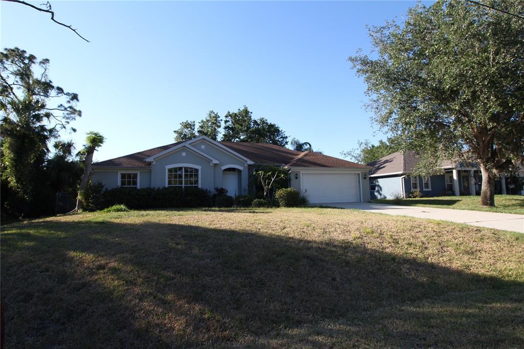 4749 Oakley Rd in North Port, FL - Building Photo