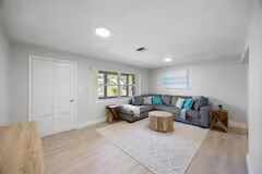 1073 Kenwood Dr in Dunedin, FL - Building Photo - Building Photo