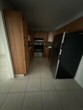 1010 Green Pine Blvd in West Palm Beach, FL - Building Photo - Building Photo