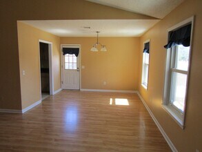 1201 Desert Storm Dr in Hinesville, GA - Building Photo - Building Photo