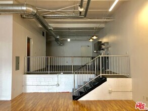 500 Molino St-Unit -113 in Los Angeles, CA - Building Photo - Building Photo