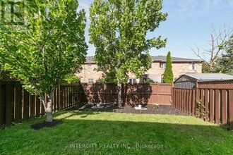 665 Fothergill Blvd in Burlington, ON - Building Photo - Building Photo