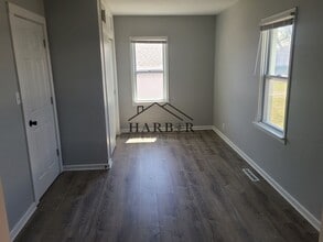 1204 1st Ave NE in Austin, MN - Building Photo - Building Photo