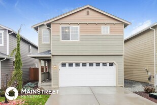 14704 47th Ave NE in Marysville, WA - Building Photo