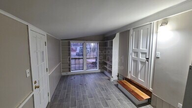 2242 Lawson Way in Chamblee, GA - Building Photo - Building Photo