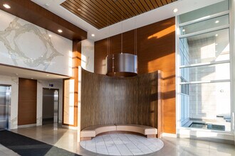 2975-2975 Atlantic Ave in Coquitlam, BC - Building Photo - Building Photo