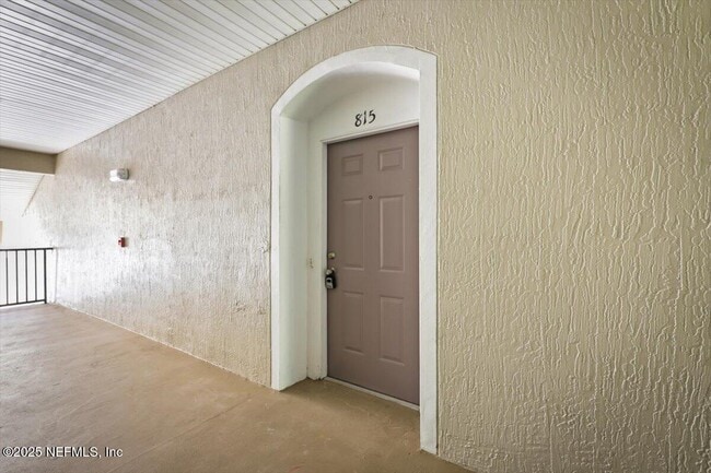 10550 Baymeadows Rd in Jacksonville, FL - Building Photo - Building Photo