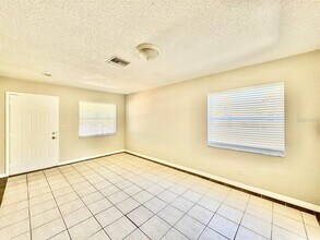 629 Wildwood Way in Clearwater, FL - Building Photo - Building Photo