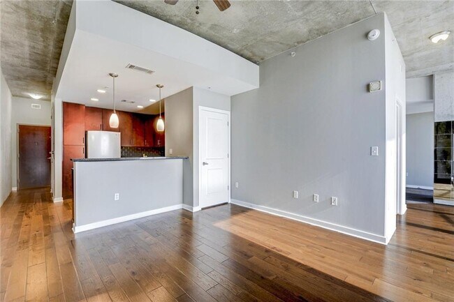 property at 360 Nueces St