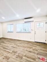 421 E Chevy Chase Dr in Glendale, CA - Building Photo - Building Photo