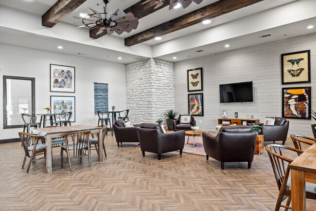Alsbury Farms in San Antonio, TX - Foto de edificio - Interior Photo