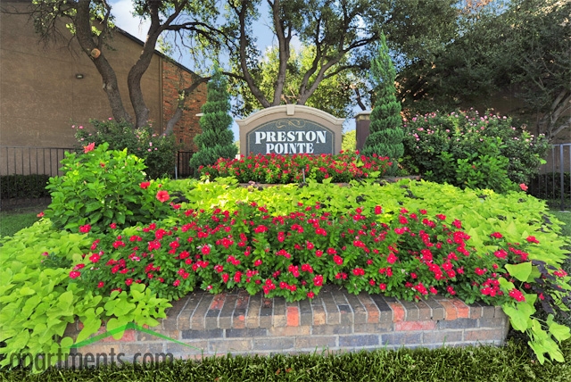 Preston Pointe in Dallas, TX - Foto de edificio