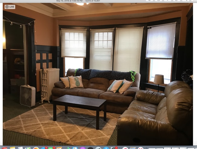 property at 2913 N Farwell Ave